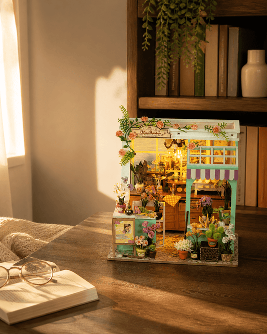 Miniature Kits for Small Spaces: Size Guide - Soothee®