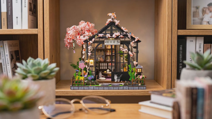 Soothee DIY Miniature House Kit | Sakura Greenhouse