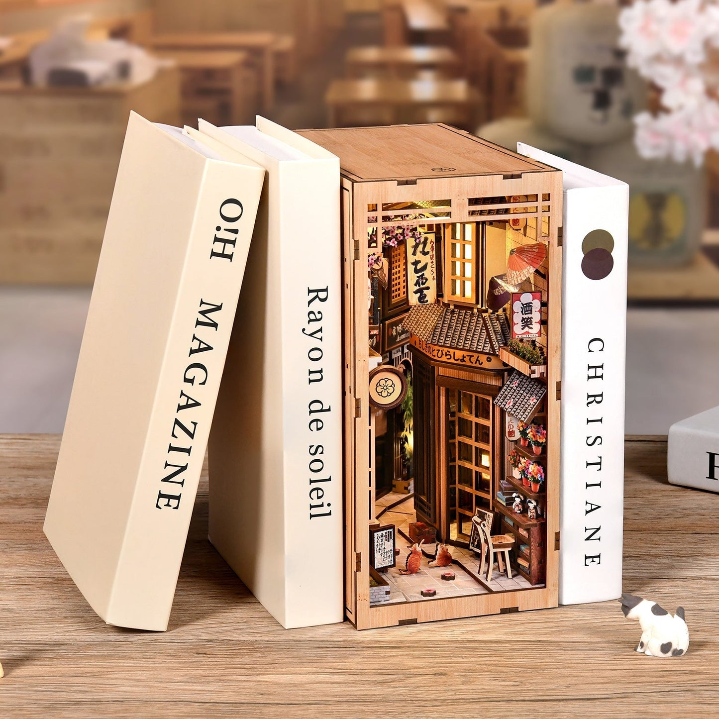 Sakura Alley DIY book nook kit lit Kyoto-style book nook