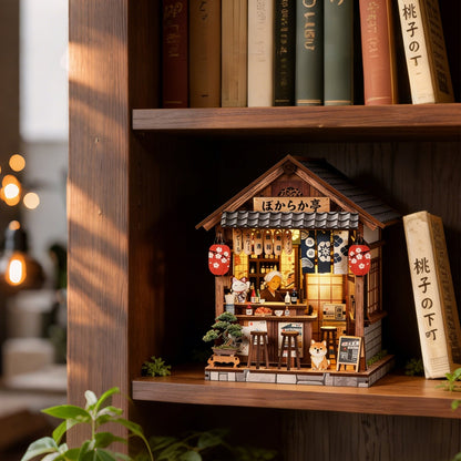 Mellow Pub DIY miniature house kit bar counter bottle detail